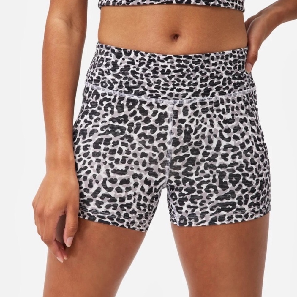 Outdoor Voices Leopard Print Biker Shorts